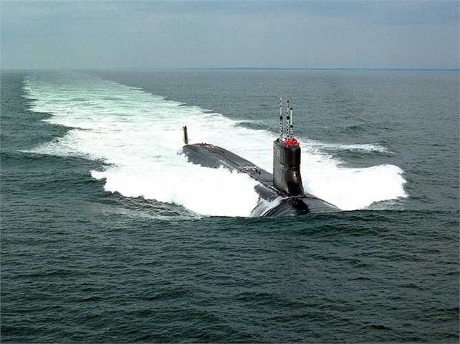 USS Seawolf, con tàu đầu tiên của lớp tàu ngầm hạt nhân cùng tên, được chế tạo năm 1995 để thay thế tàu ngầm tấn công lớp Los Angeles