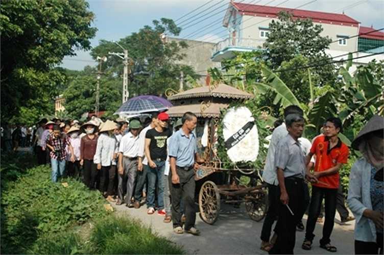 Không khí tang thương bao trùm thôn Tào Khê.
