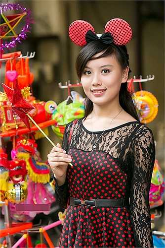 Trang tâm sự, năm nay có lẽ là năm đặc biệt và ghi dấu ấn với chính bản thân cô gái xinh đẹp này...