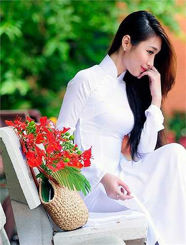 Hải Quyên là một cô gái đầy nữ tính và cũng khá mơ mộng