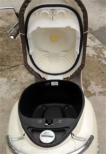 Cốp xe khá rộng với dung tích 22 lít