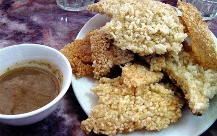 Cơm cháy Ninh Bình - Đơn vị sở hữu: Tỉnh Ninh Bình - Hiếm có món ăn nào thể hiện hết được sự tinh túy của hạt gạo Việt Nam như món cơm cháy Ninh Bình. 