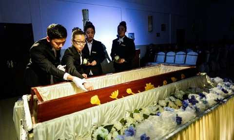 Đám tang giả đang trở thành một xu hướng ở Trung Quốc. Ảnh NetEase 
