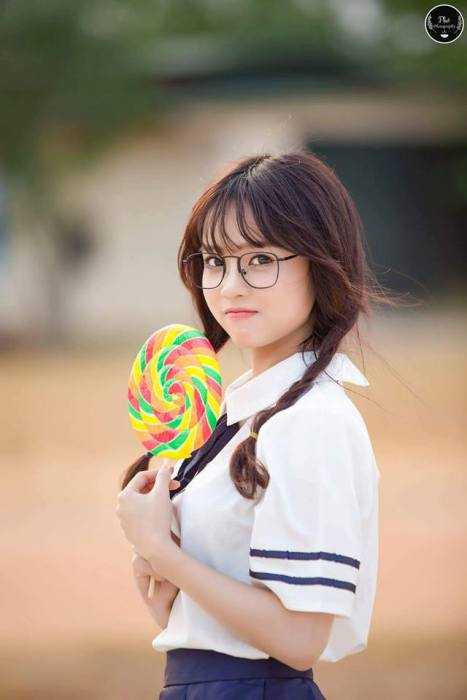 Hot girl Lương Ái Vi