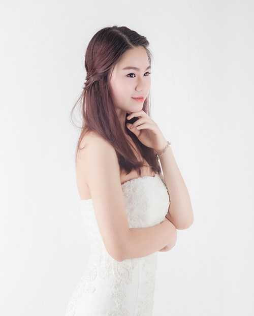 Những bóng hồng xinh đẹp, tài năng trường Nhân văn