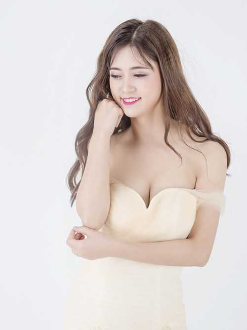 Những bóng hồng xinh đẹp, tài năng trường Nhân văn