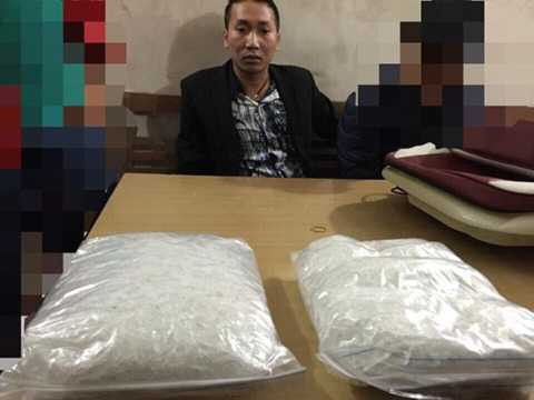 Đối tượng và tang vật vụ án