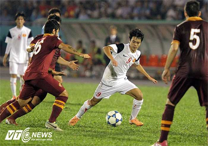 Nếu kết thúc tốt hơn, Công Phượng đã ít nhất một lần mang về bàn thắng cho U19 Việt Nam trong hiệp 1.