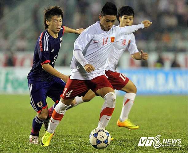 ... bất chấp những thay đổi nhân sự của HLV Guillaume Graechen.