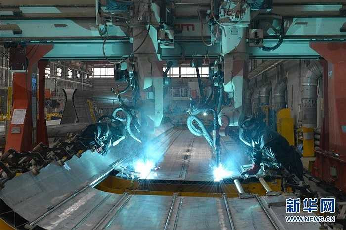 Theo Tân Hoa Xã, tàu cao tốc CRH380A sử dụng công nghệ tiên tiến nhất