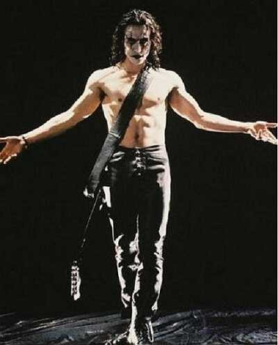 Eric Draven - vai diễn cuối cùng của Lý Quốc Hào trong The Crow.