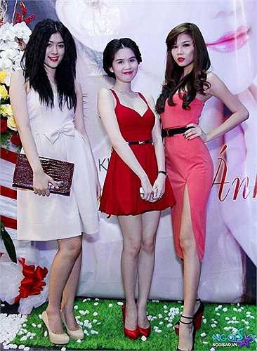 Trong dịp giao lưu với các người đẹp quốc tế, Ngọc Trinh bị 'bóc mẽ'' chiều cao không đạt chuẩn người mẫu.