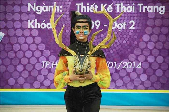 Theo Hội đồng chấm tốt nghiệp Khoa Kiến trúc - Mỹ thuật, lễ bảo vệ đồ án tốt nghiệp chuyên ngành Thiết kế thời trang lần này chính là nơi quy tụ những tác phẩm được đầu tư công phu, bài bản