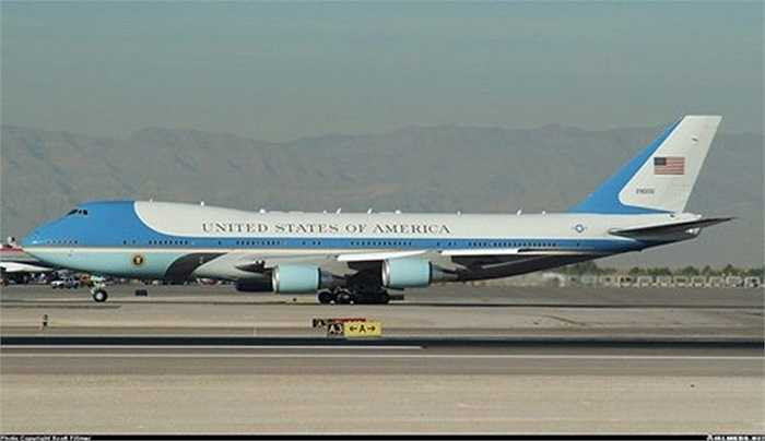 Chuyên cơ Air Force One của Tổng thống Obama.