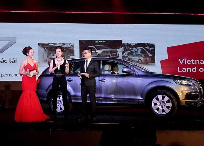 Lên đời hoặc sắm mới, nhiều sao Việt như Thu Minh, Thanh Thảo, Quang Dũng… tỏ ra rất chịu chơi khi mua hàng loạt mẫu xe sang tiền tỷ trong năm 2013 