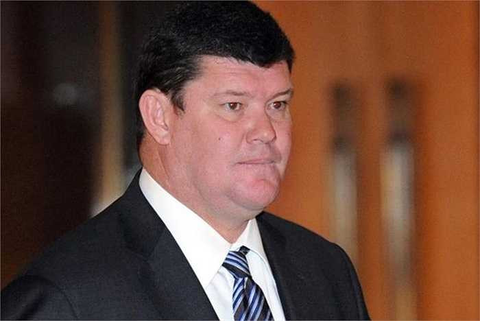 4. James Packer Tài sản: 6 tỷ USD Packer là Chủ tịch Tập đoàn Crown. Ngoài các casino tại Australia, Crown hiện còn điều hành liên doanh Melco Crown tại Macau cùng Lawrence Ho. Cổ phiếu Melco Crown đã tăng hơn gấp đôi trong năm qua.