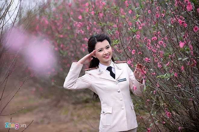 Cô quan niệm nghề MC không đơn giản chỉ là khuôn mặt xinh, ăn nói lưu loát và được dẫn chương trình một hai buổi là thành người nổi tiếng. MC còn đòi hỏi sự khổ luyện và bản lĩnh của người nói. 