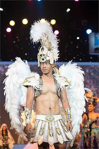 Hình ảnh các người mẫu trong ĐÔ NITE: