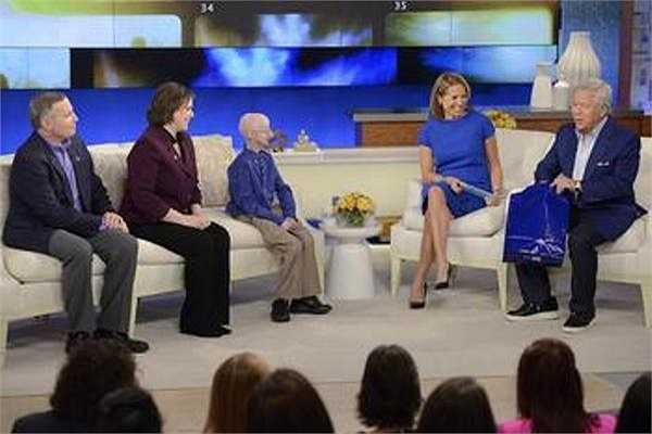 Vài tháng trước, kênh truyền hình HBO đã cho phát bộ phim tài liệu về cuộc đời cũng như những nỗ lực của Sam. Bộ phim đã gây xúc động mạnh cho hàng triệu người xem khắp thế giới.