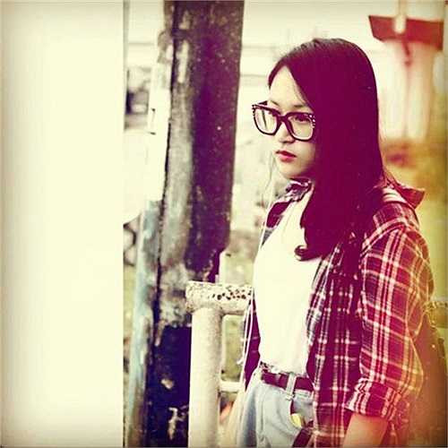 Hiện đang theo học tại khoa Thanh nhạc, trường Học viện âm nhạc quốc gia, Bột Giặt có giọng hát trong trẻo và rất 'có nghề'.