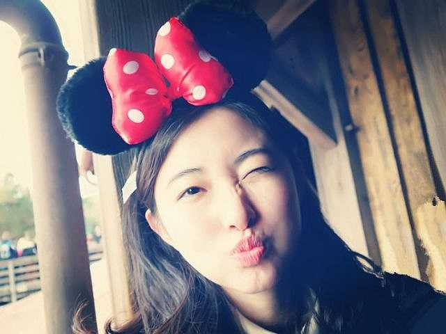 Không kém phần xì -tin