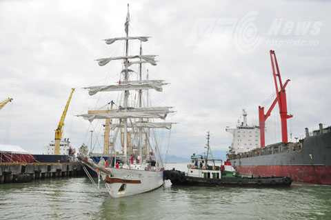 chiến hạm, tàu khu trục, hải quân, Ấn Độ, Hoa Kỳ, Đà Nẵng, tàu chiến