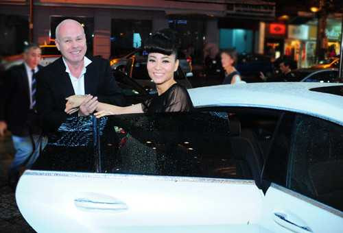 Những ông chồng lãng mạn bậc nhất Vbiz - 5