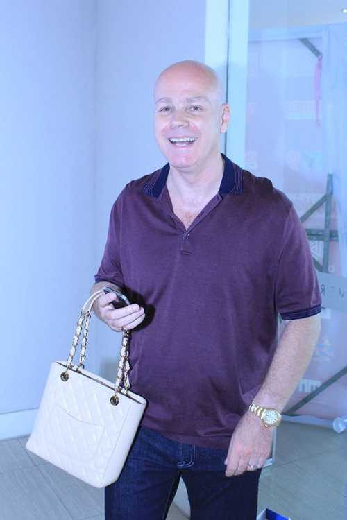 Những ông chồng lãng mạn bậc nhất Vbiz - 7