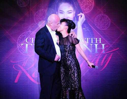 Những ông chồng lãng mạn bậc nhất Vbiz - 11