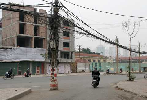cột-điện, phố-tân-mai, điện-lực-tân-mai, quận-hoàng-mai, đô-thị-mới, đô-thị-đền-lừ