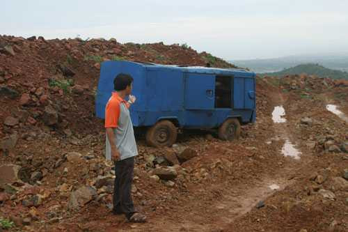 Một góc núi Tàu tan hoang do cụ Tiệp tìm kho vàng 4000 tấn