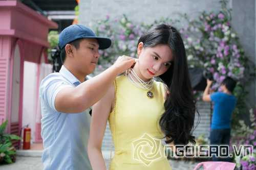 Ngọc Trinh được bạn trai tặng đồng hồ hơn 800 triệu nhân dịp Valentine | Người mẫu ngọc trinh,nữ hoàng nội t ngọc trinh,ngọc trinh được tặng đồng hồ giá trị