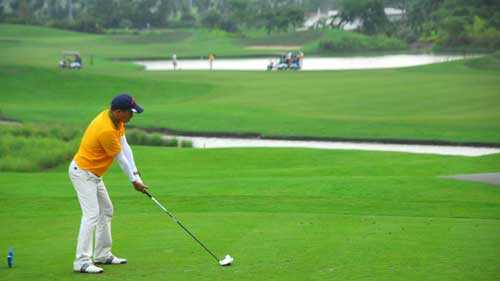 Bộ trưởng Thăng yêu cầu các cán bộ ngành đường sắt không được chơi golf