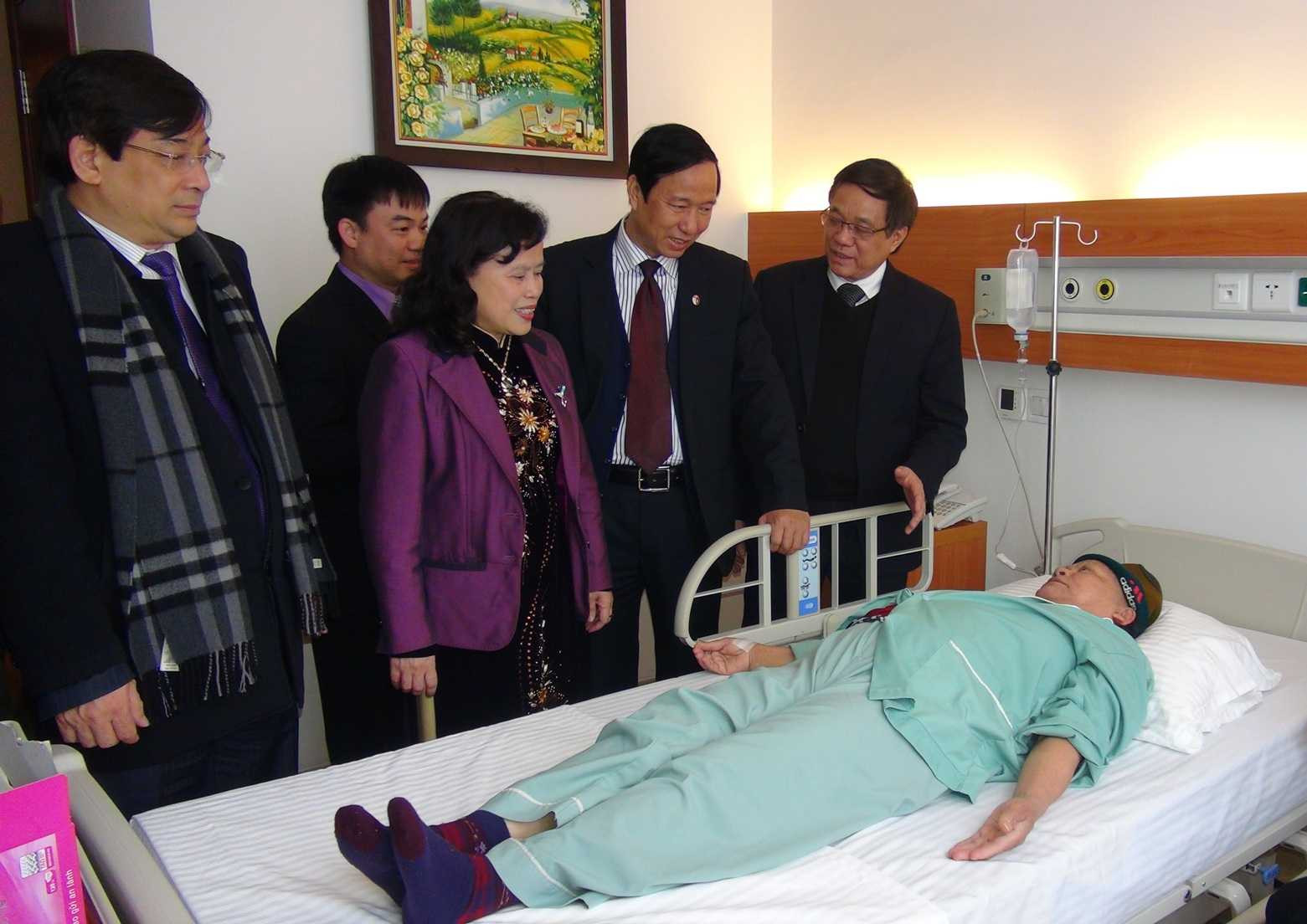 Khai trương trung tâm ung bướu bệnh viện đa khoa quốc tế Vinmec