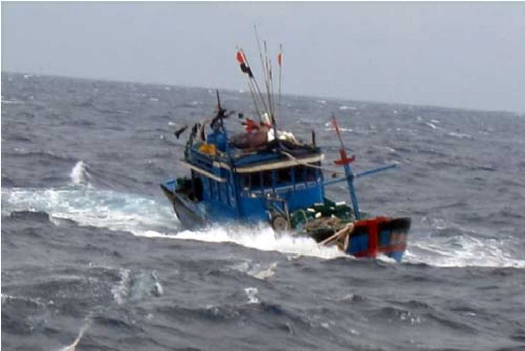 miền Trung, tàu cá, bị nạn, trên biển, ngư dân, Hoàng Sa