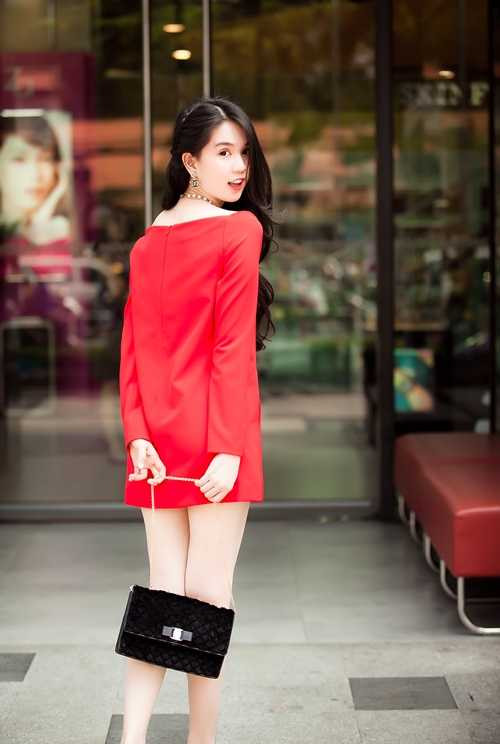 Ngọc Trinh trắng nõn nà không tì vết - 3