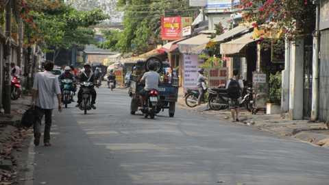 ngược chiều, văn hóa, giao thông.