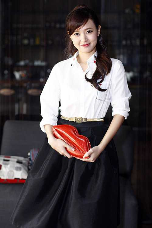 Midu: “Em đã mất nhiều sự riêng tư” - 1