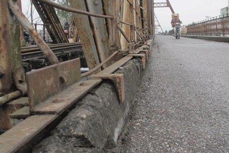 cầu Long Biên, xuống cấp, Bức tử, đường sắt, đô thị, xây mới