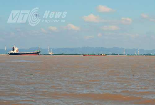 Cảng vụ Hải Phòng, tàu Nghĩa Hải 02, tàu Phú Sơn, chìm tàu, 10 thủy thủ