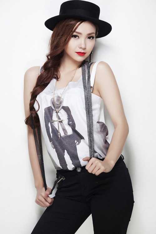 Minh Hằng: 'Không đi bar, ra khỏi nhà lúc 10h tối' - 2