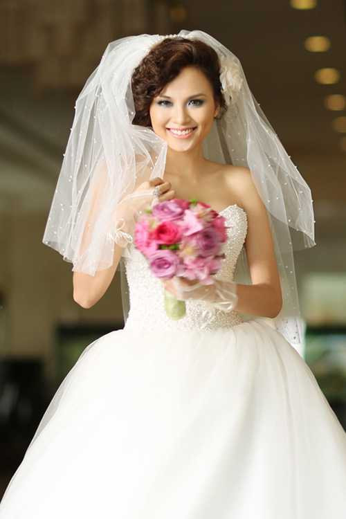 Những ông chồng 'trên trời rơi bộp xuống' của mỹ nhân Việt | Hoa hậu diễm hương,diễm hương có chồng,hồ ngọc hà,lý nhã kỳ,vương thu phương