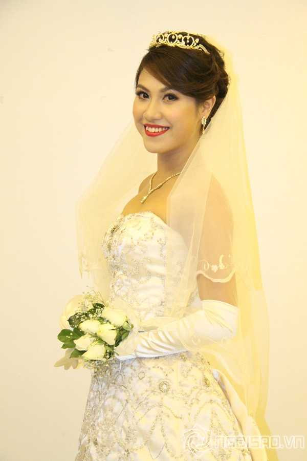 Đột nhập đám cưới lãng mạn của 'tình cũ' Trương Nam Thành | tình cũ,Trương Nam Thành,chị gái Vũ Hoàng My,Vũ Hoàng Yến,lên xe hoa,chồng đại gia,bạn thân Cường đôla