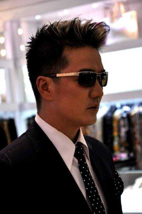 Mr Đàm: Showbiz là cái bẫy không chết người - 3