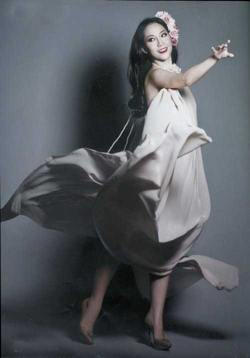 Top 5 mỹ nhân 'vất vả' tìm người thế chỗ - 9