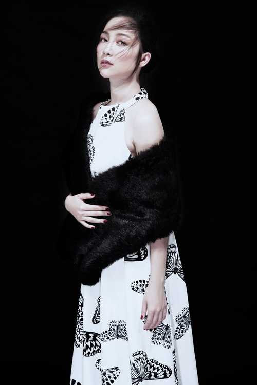 Top 5 mỹ nhân 'vất vả' tìm người thế chỗ - 10