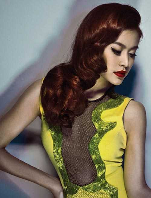 Đôi môi khêu gợi của Hoàng Thùy Linh - 9