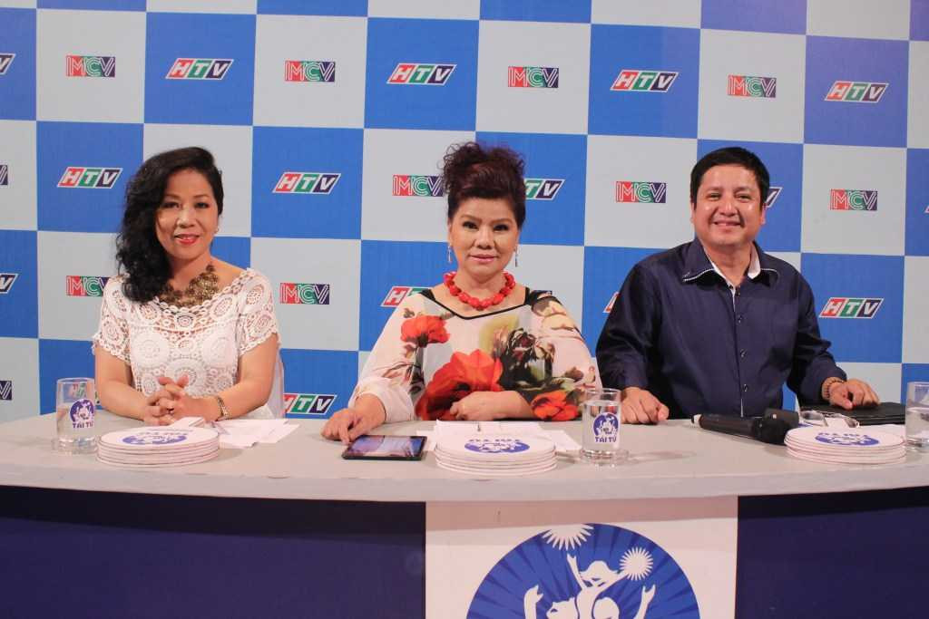 NSND Thanh Hoa hội ngộ 'Gia đình tài tử'