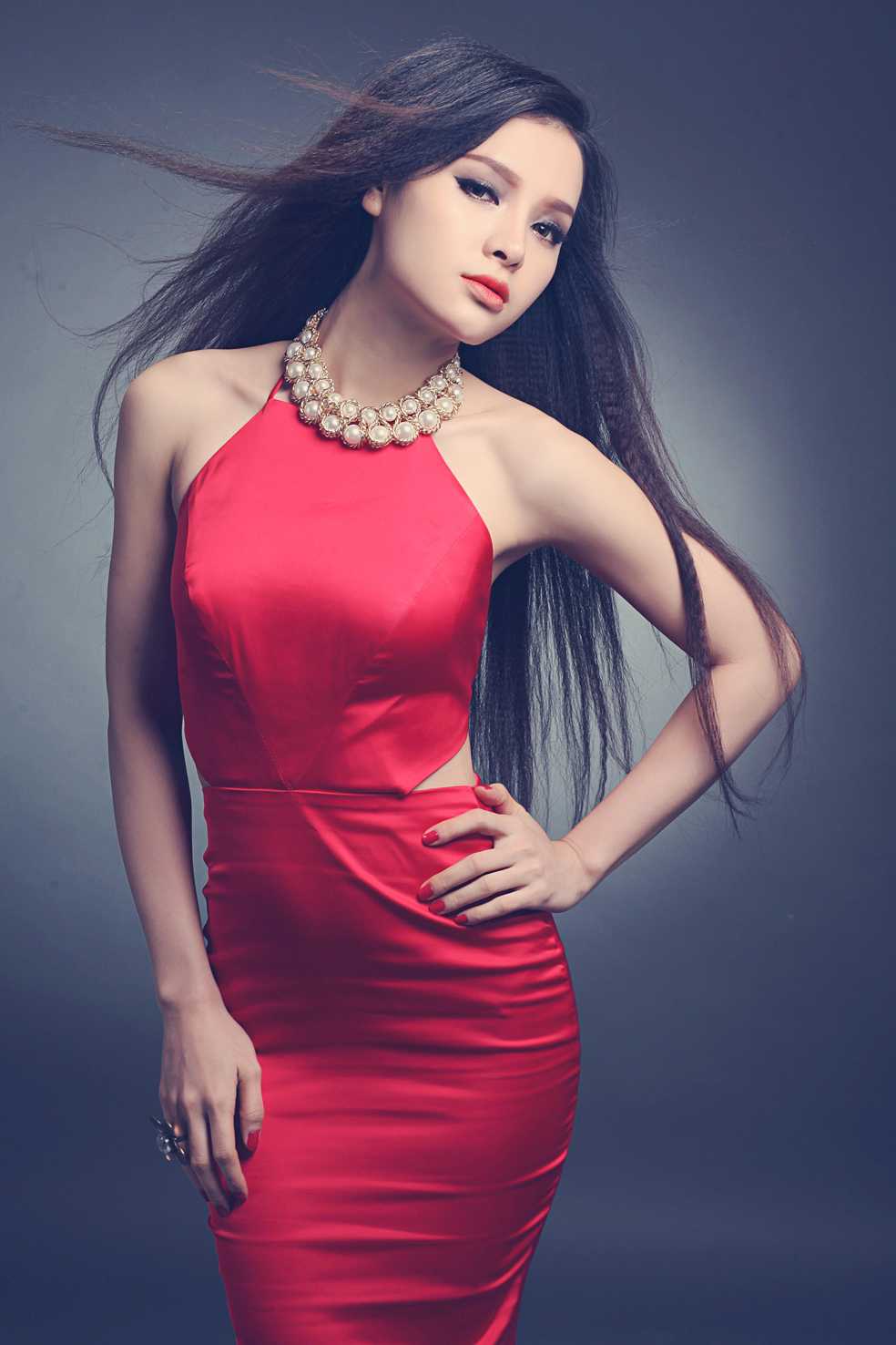 Phương Trinh Jolie