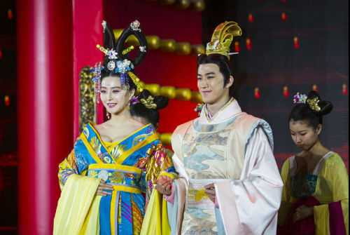 Phạm Băng Băng diễn cổ trang quá khêu gợi - 2